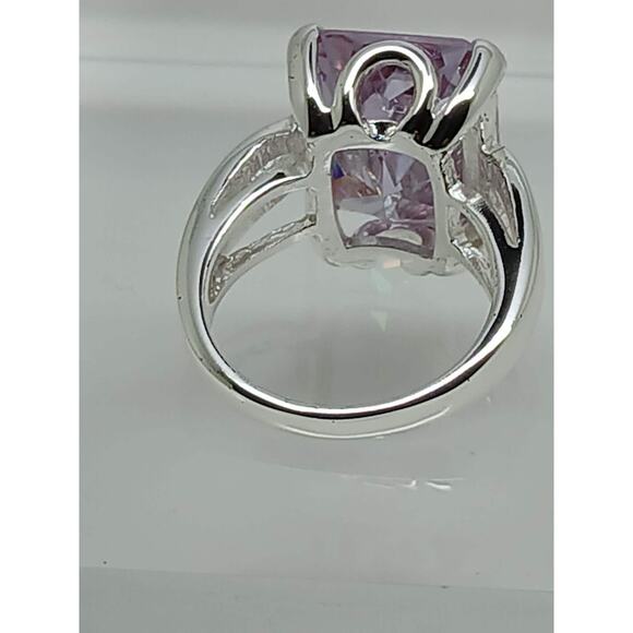 Elegant Vintage 925 Sterling Silver Ring Pink-lilac Stone Size 6 - Picture 3 of 10